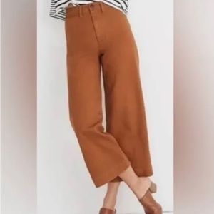 Madewell slim Emmett wide leg cropped jeans size 28 burnt orange color